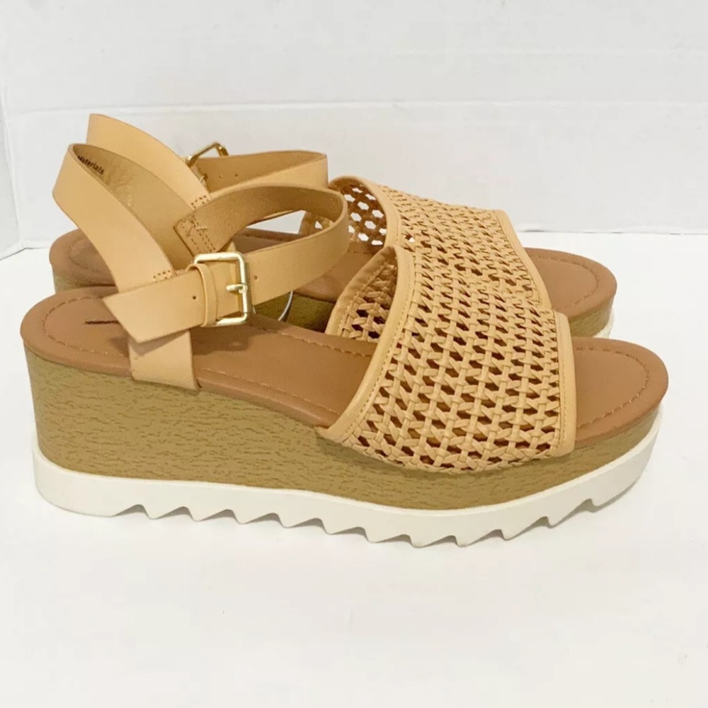 Universal Thread Alba Ankle Strap Platform Sandals Women’s Size 11 NWOT